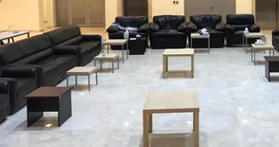 Untangle Your Meetings: How a Wireless Conference System Cuts the Cord for Modern Teams - 翻译中...