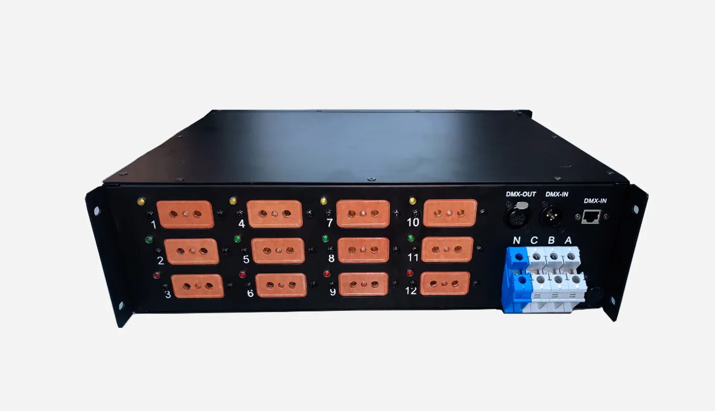 12-Channel Digital Power Distribution Box - 翻译中...